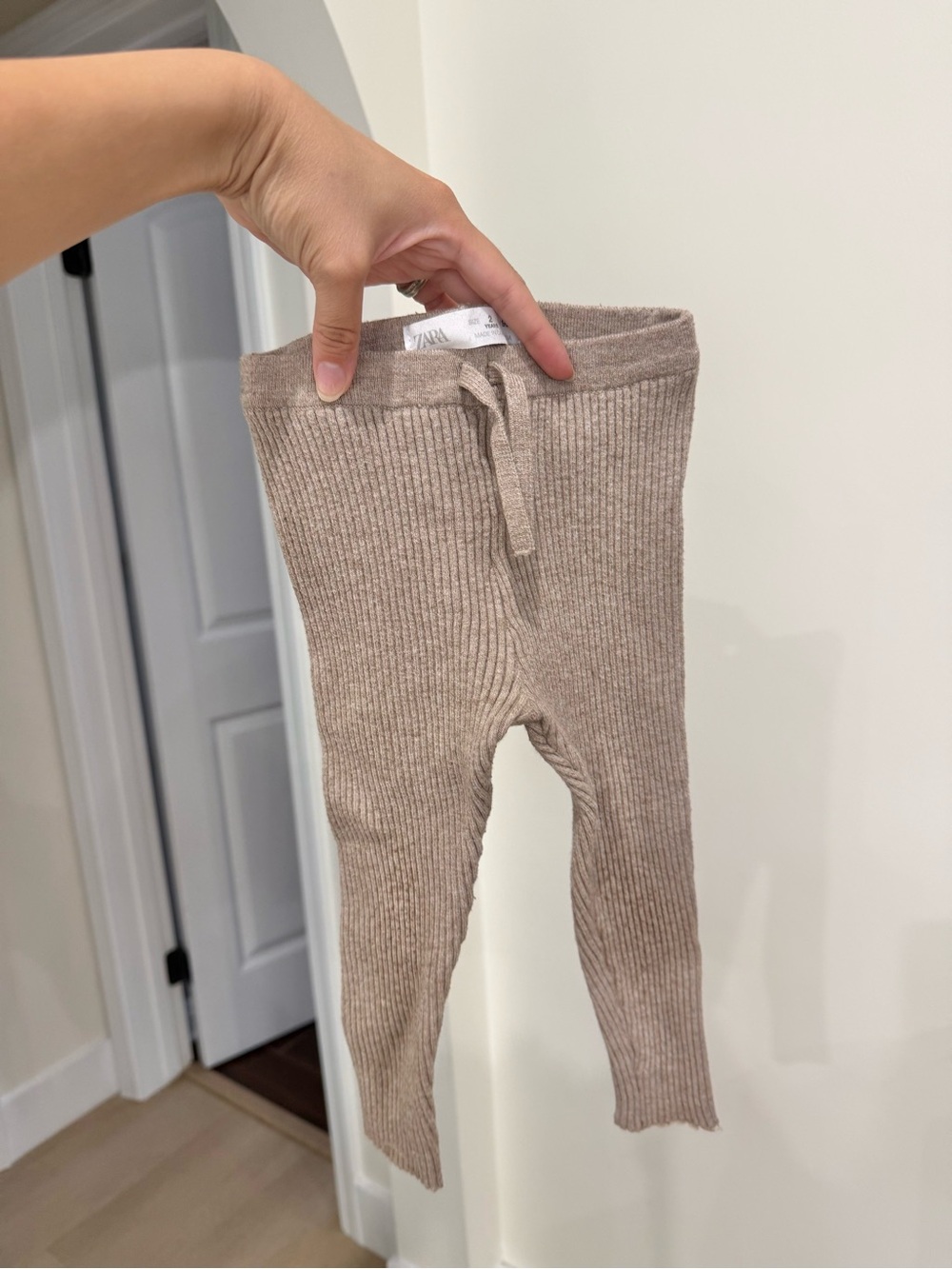 Zara Rib Knit Leggings in Taupe 2Y